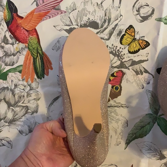 New with box Vepose New York Gold Glitter Heels - Picture 10 of 15